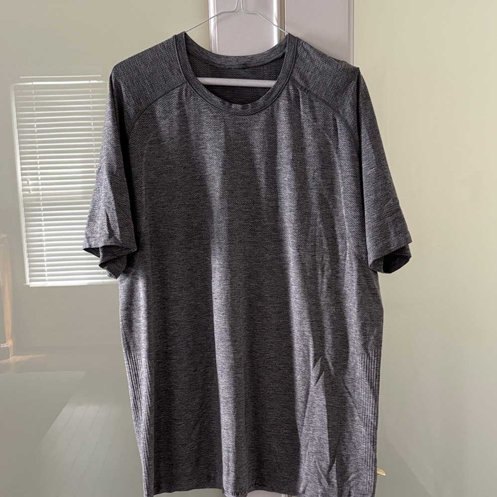 lululemon athletica Charcoal Short Sleeve Tee